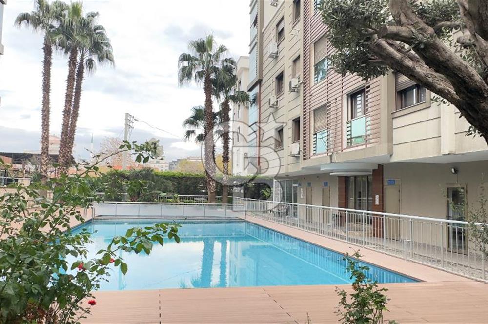 İZMİR MAVİŞEHİR HAVUZLU GÜVENLİKLİ SİTE’DE SATILIK 1+1 ŞIK DAİRE