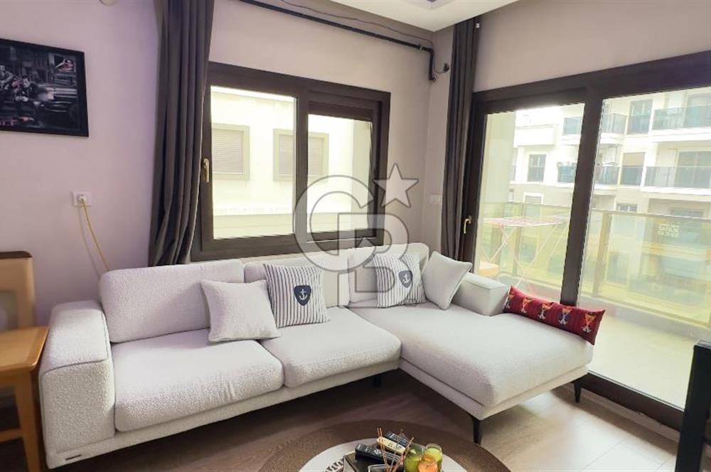 İZMİR MAVİŞEHİR HAVUZLU GÜVENLİKLİ SİTE’DE SATILIK 1+1 ŞIK DAİRE