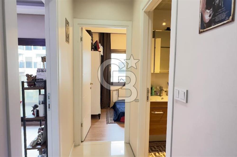 İZMİR MAVİŞEHİR HAVUZLU GÜVENLİKLİ SİTE’DE SATILIK 1+1 ŞIK DAİRE