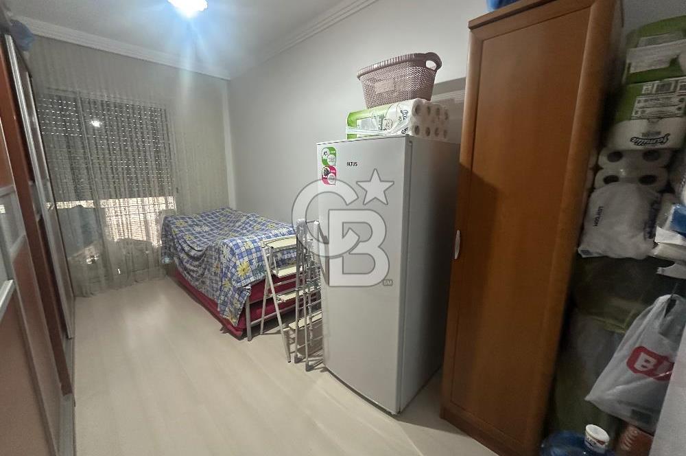 Karşıyaka Bostanlı da Satılık 3+1 Satılık Daire