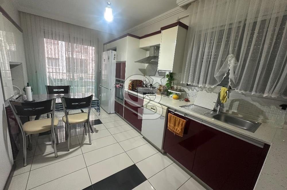 Karşıyaka Bostanlı da Satılık 3+1 Satılık Daire