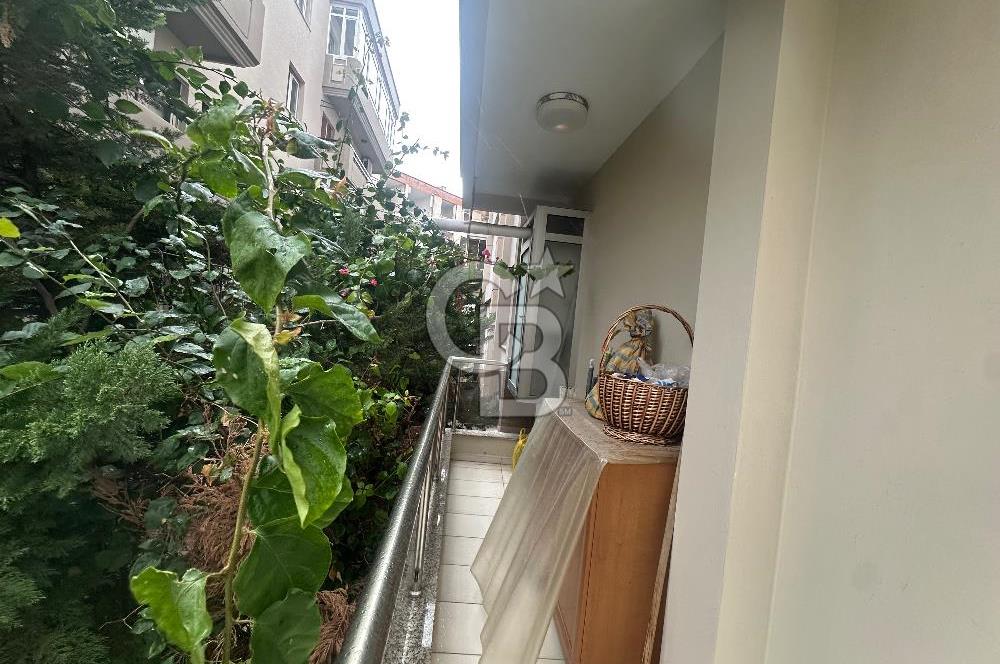 Karşıyaka Bostanlı da Satılık 3+1 Satılık Daire