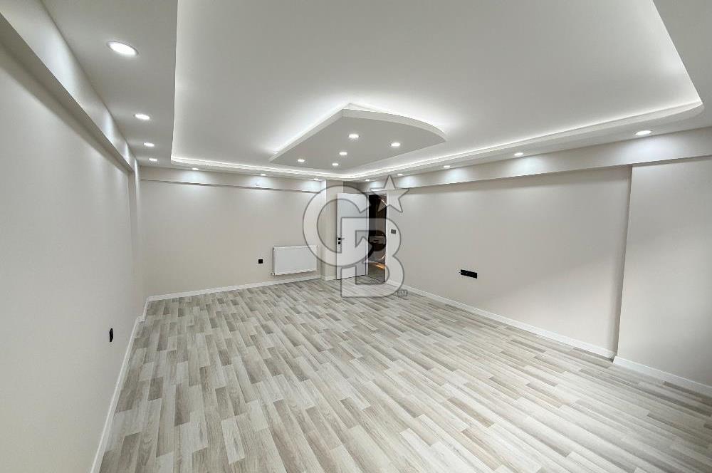 Güzelyalı’nın Kalbinde, Metroya Yürüme Mesafesinde Komple Yenilenmiş 3+1 Daire