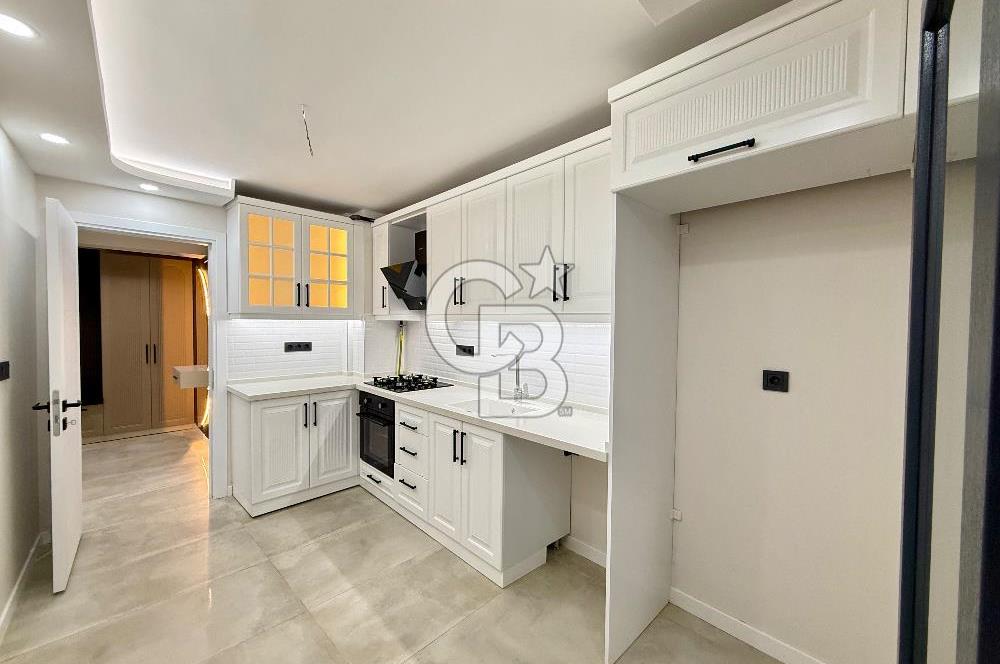 Güzelyalı’nın Kalbinde, Metroya Yürüme Mesafesinde Komple Yenilenmiş 3+1 Daire