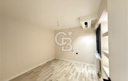 Güzelyalı’nın Kalbinde, Metroya Yürüme Mesafesinde Komple Yenilenmiş 3+1 Daire