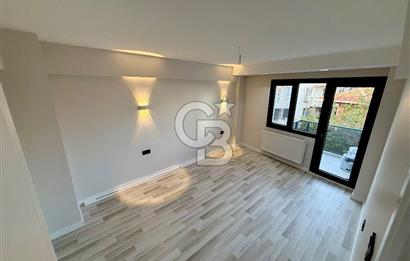 Güzelyalı’nın Kalbinde, Metroya Yürüme Mesafesinde Komple Yenilenmiş 3+1 Daire