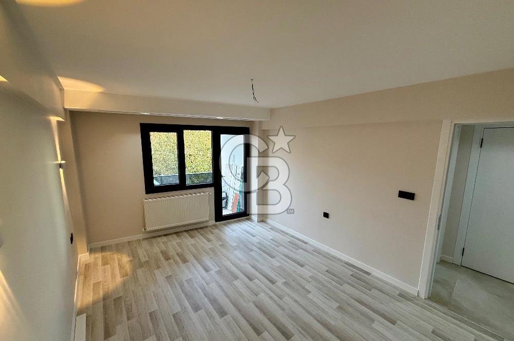 Güzelyalı’nın Kalbinde, Metroya Yürüme Mesafesinde Komple Yenilenmiş 3+1 Daire