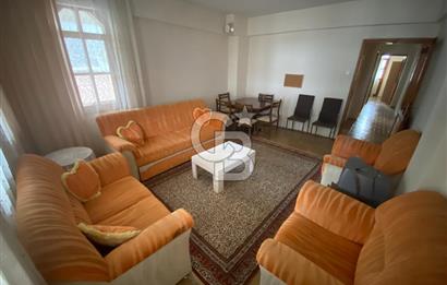 AKÇAY'DA KORDONA 300 MT EŞYALI AYRI MUTFAKLI ARA KAT DAİRE