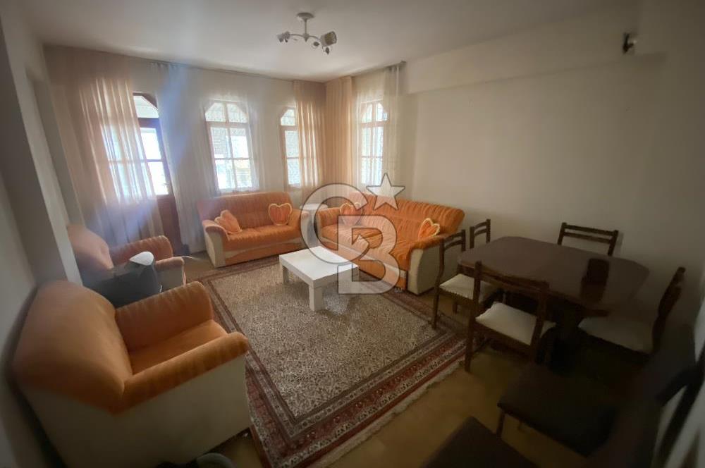 AKÇAY'DA KORDONA 300 MT EŞYALI AYRI MUTFAKLI ARA KAT DAİRE