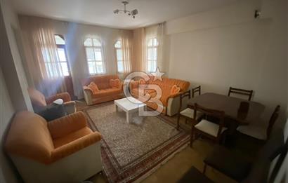 AKÇAY'DA KORDONA 300 MT EŞYALI AYRI MUTFAKLI ARA KAT DAİRE