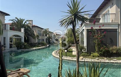 SASALI SU EVLERİ SİTESİNDE BÜYÜK TİP 6+1 EKSTRALI DUBLEKS VİLLA