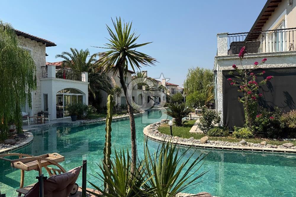 SASALI SU EVLERİ SİTESİNDE BÜYÜK TİP 6+1 EKSTRALI DUBLEKS VİLLA