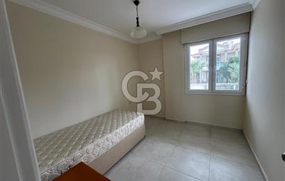 Çeşme Alaçatı`da Havuzlu Site İçerisinde 3+1 Satılık Villa