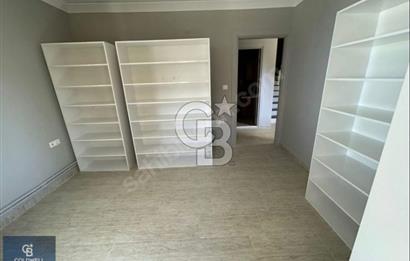 ÇANAKKALE'DE DOĞA İÇİNDE FULL BOĞAZ MANZARALI SATILIK 5+2 VİLLA