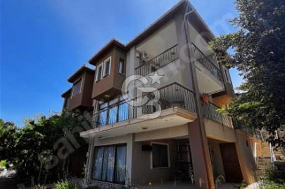 ÇANAKKALE'DE DOĞA İÇİNDE FULL BOĞAZ MANZARALI SATILIK 5+2 VİLLA