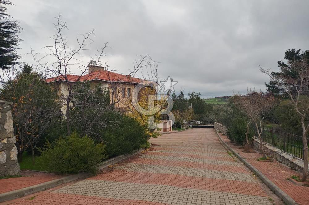 ÇANAKKALE'DE DOĞA İÇİNDE FULL BOĞAZ MANZARALI SATILIK 5+2 VİLLA