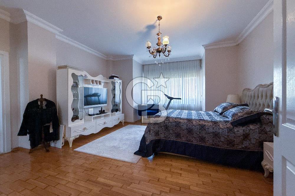 Bahçeşehir Yeşil Vadi Villaları Satılık 5+2 Villa