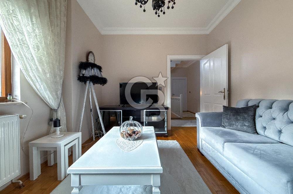 Bahçeşehir Yeşil Vadi Villaları Satılık 5+2 Villa