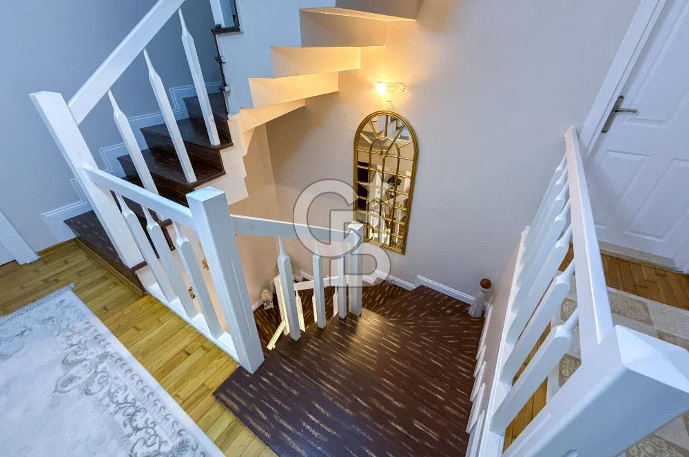 Bahçeşehir Yeşil Vadi Villaları Satılık 5+2 Villa