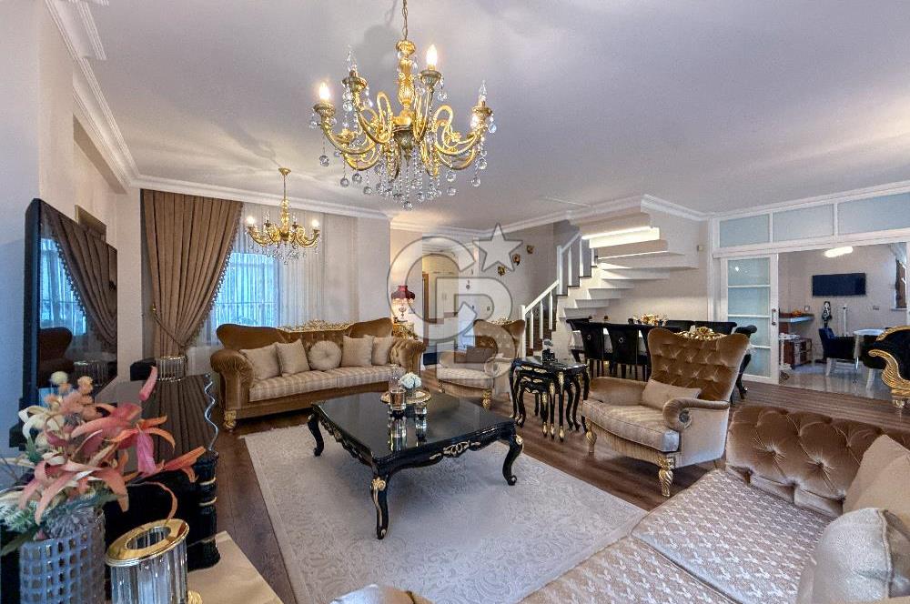 Bahçeşehir Yeşil Vadi Villaları Satılık 5+2 Villa