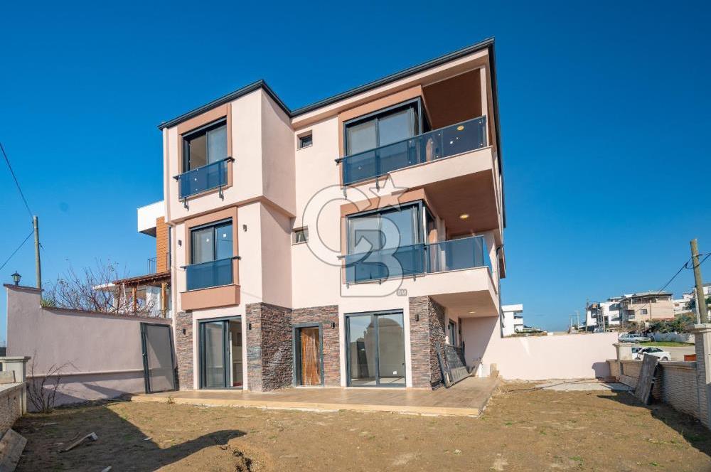 Ebeveyn Banyolu 4+1 Luks Ikiz Villa