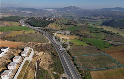 Balıkesir KARESİ NAİPLİ Mah. ÇANAKKALE ASFALTI 55 MT CEPHE SATILIK ARAZİ