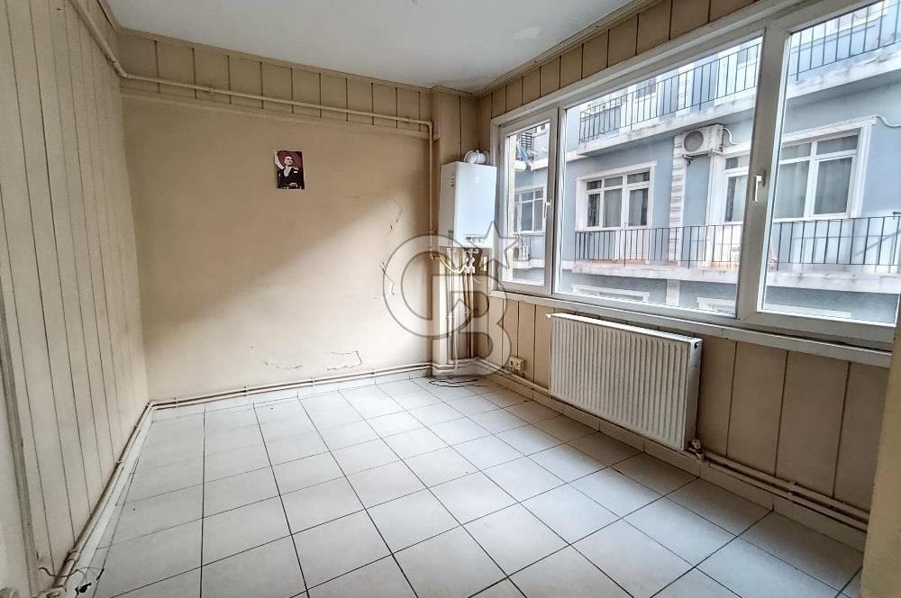 BOŞ DAİRE HİLTON OTEL KARŞISI BABİL SOKAK 2. KAT 2+1 SATILIK