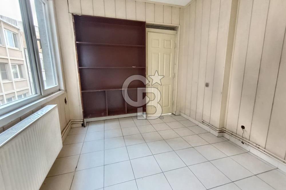 BOŞ DAİRE HİLTON OTEL KARŞISI BABİL SOKAK 2. KAT 2+1 SATILIK