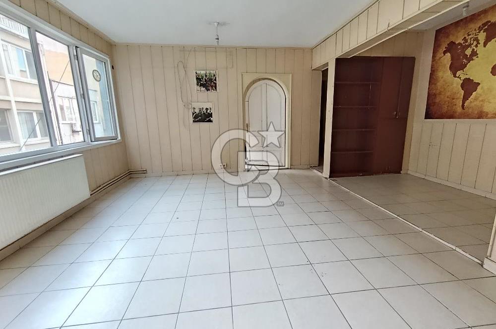 BOŞ DAİRE HİLTON OTEL KARŞISI BABİL SOKAK 2. KAT 2+1 SATILIK