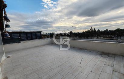 Yenice'de Deniz Manzaralı Yazlık