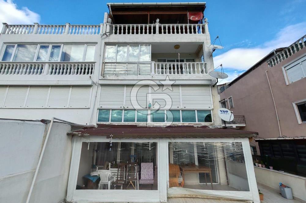 Yenice'de Deniz Manzaralı Yazlık