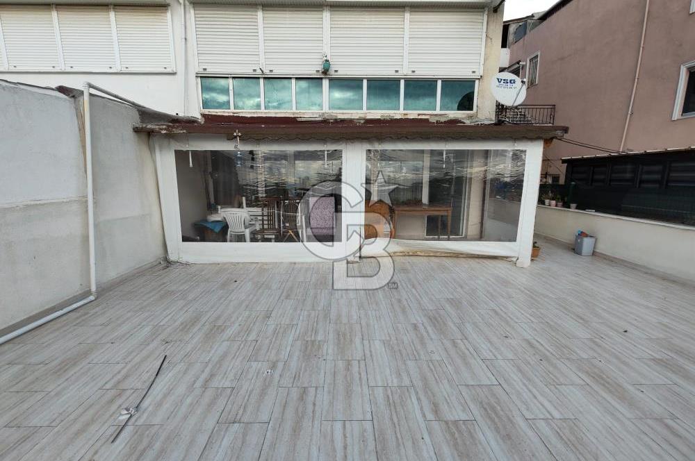 Yenice'de Deniz Manzaralı Yazlık