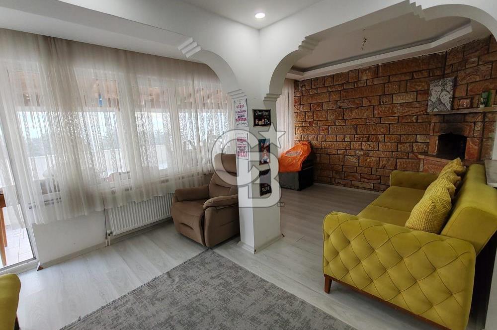 Yenice'de Deniz Manzaralı Yazlık