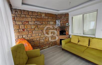 Yenice'de Deniz Manzaralı Yazlık