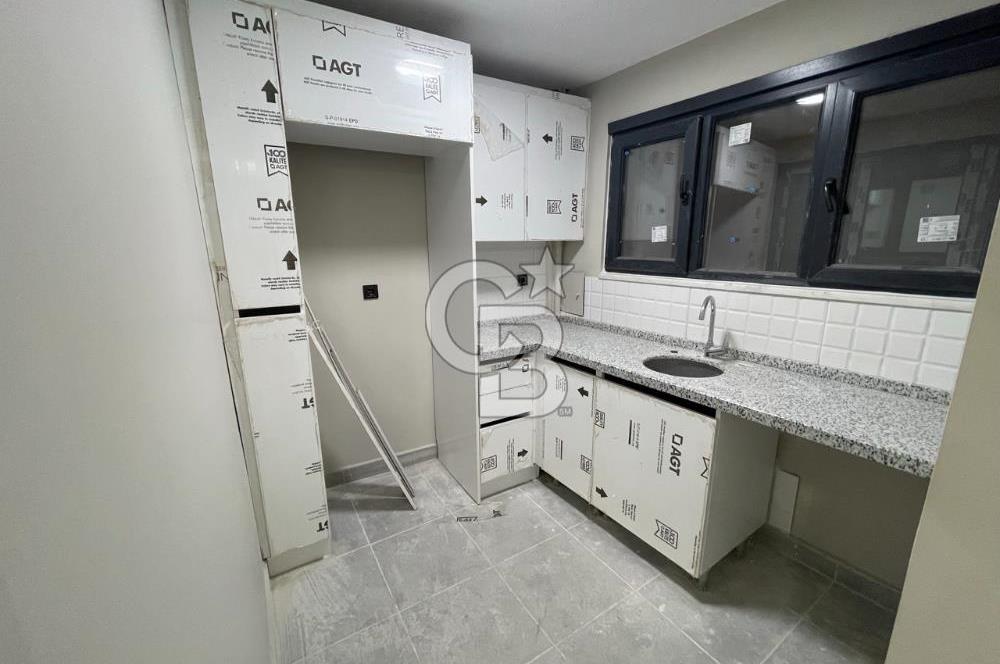 ABİDE-İ HÜRRİYET CADDESİ ÜZERİNDE İÇİ YENİLENMİŞ DAİRE & OFİS