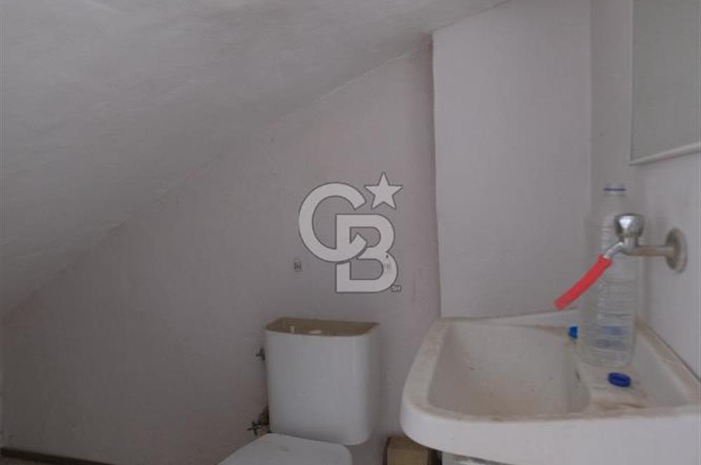 MENEMEN MERMERLİ ESKİ MAHKEME CADDESİNDE SATILIK DÜKKAN