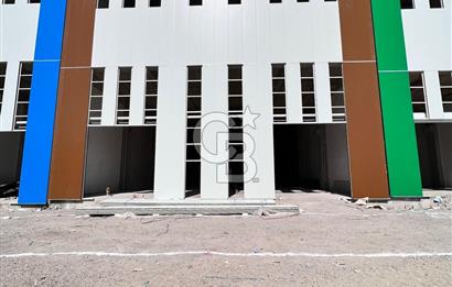OVİNYUM ALÜMİNYUMCULAR SİTESİNDE KİRALIK 584M2 DÜKKAN