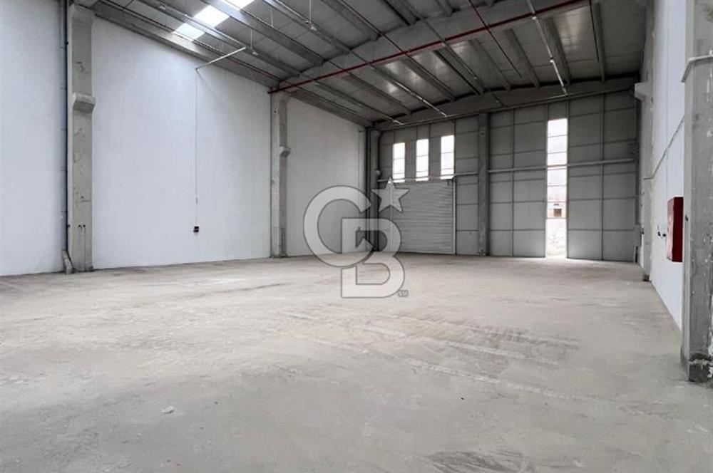 OVİNYUM ALÜMİNYUMCULAR SANAYİ SİTESİNDE KİRALIK 988M2 DÜKKAN