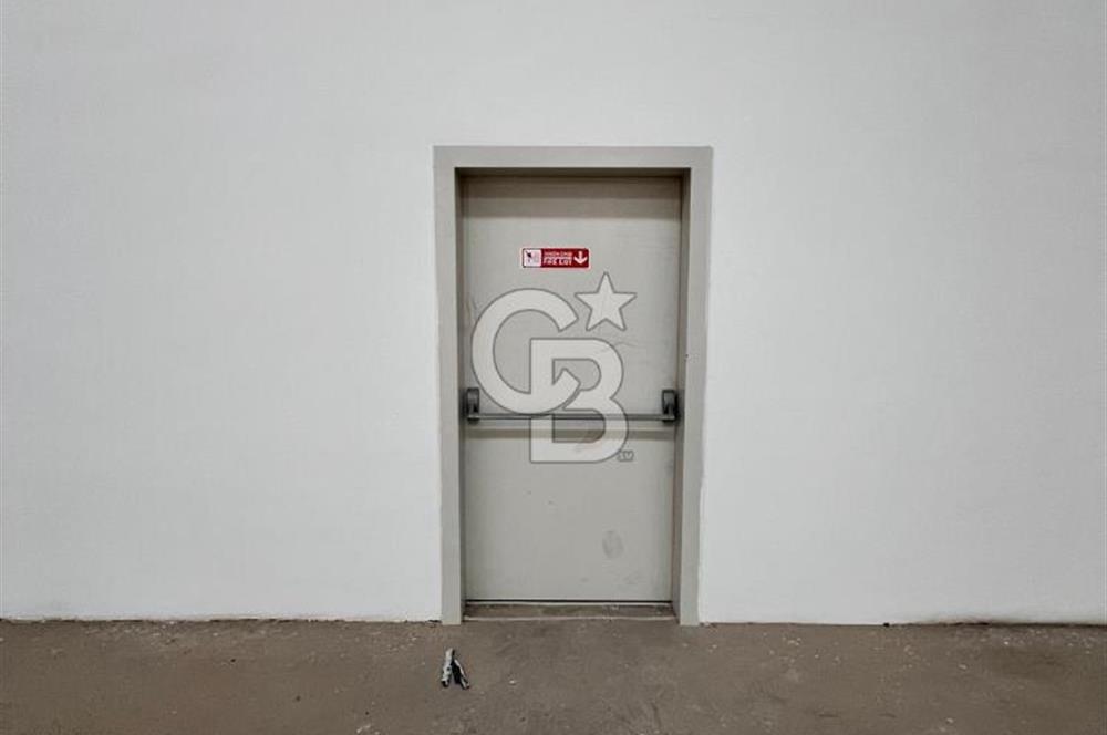 OVİNYUM ALÜMİNYUMCULAR SANAYİ SİTESİNDE KİRALIK 988M2 DÜKKAN