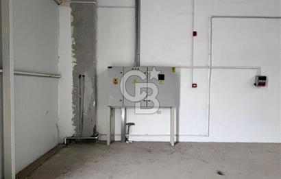 OVİNYUM ALÜMİNYUMCULAR SANAYİ SİTESİNDE KİRALIK 988M2 DÜKKAN