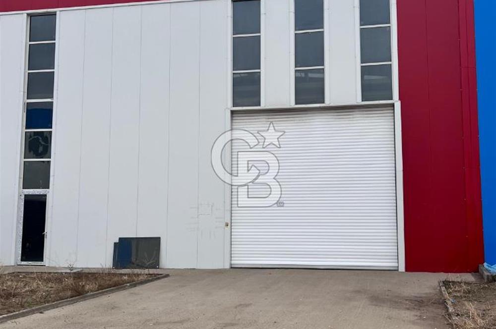OVİNYUM ALÜMİNYUMCULAR SANAYİ SİTESİNDE KİRALIK 988M2 DÜKKAN