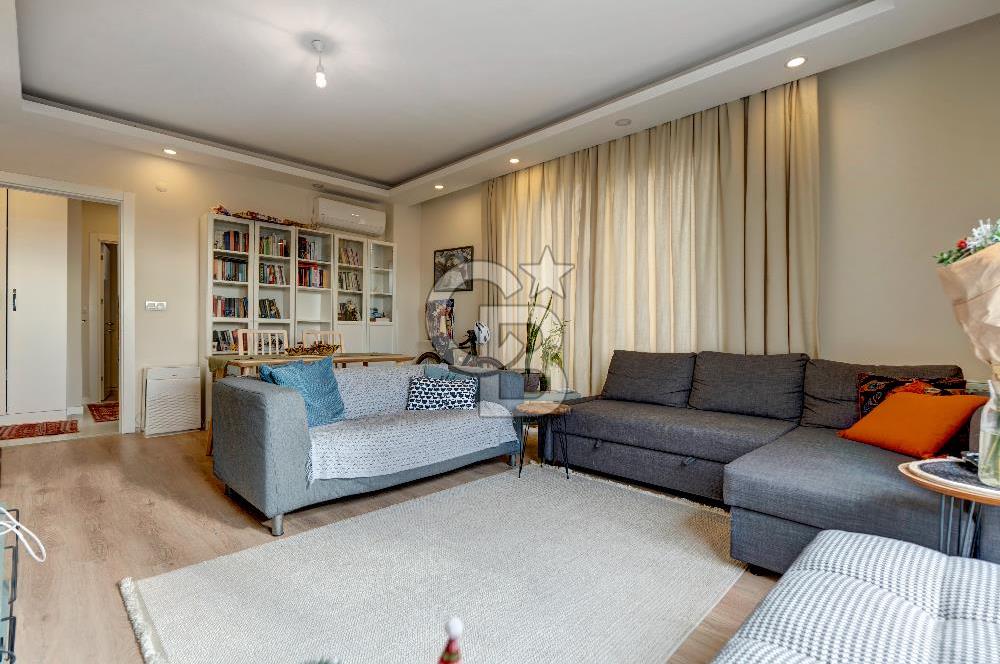 Şenesenevler Minibüs Cad. Üzerinde Ön Cephe Kiralık 2+1 Daire 