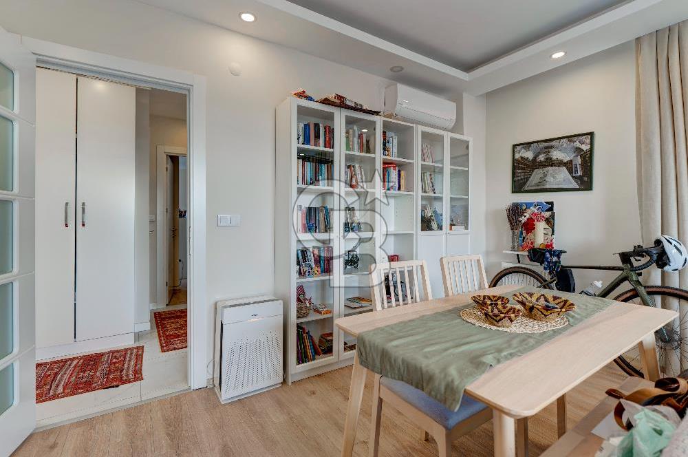 Şenesenevler Minibüs Cad. Üzerinde Ön Cephe Kiralık 2+1 Daire 