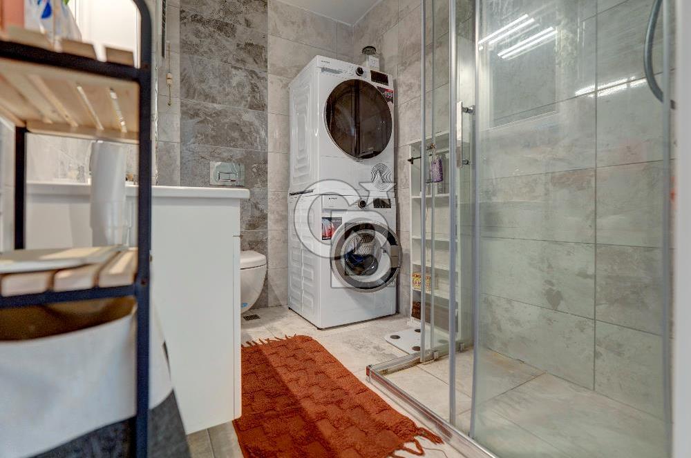 Şenesenevler Minibüs Cad. Üzerinde Ön Cephe Kiralık 2+1 Daire 