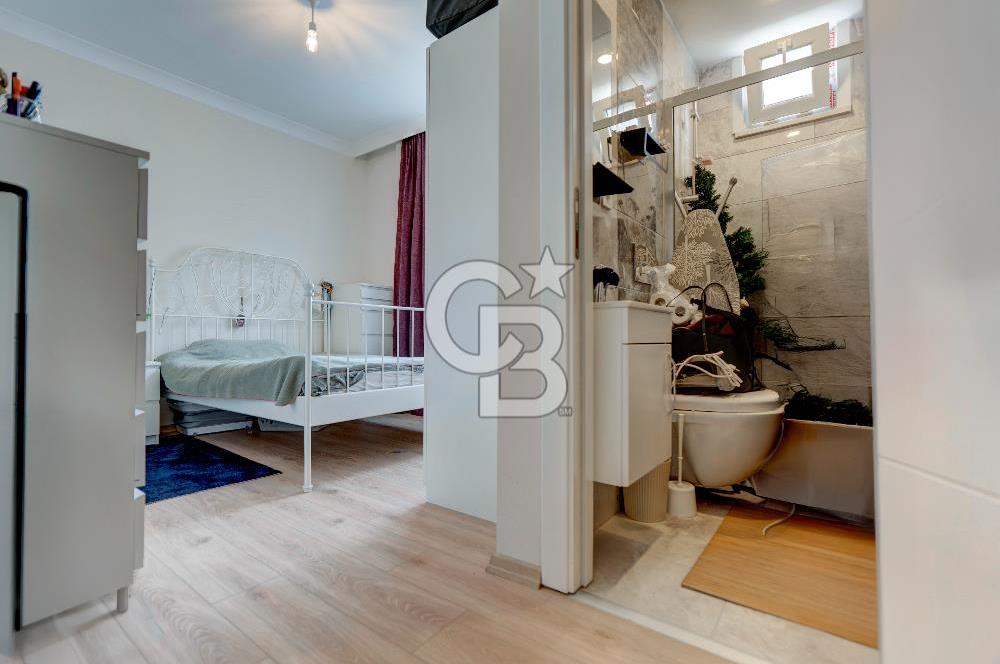 Şenesenevler Minibüs Cad. Üzerinde Ön Cephe Kiralık 2+1 Daire 