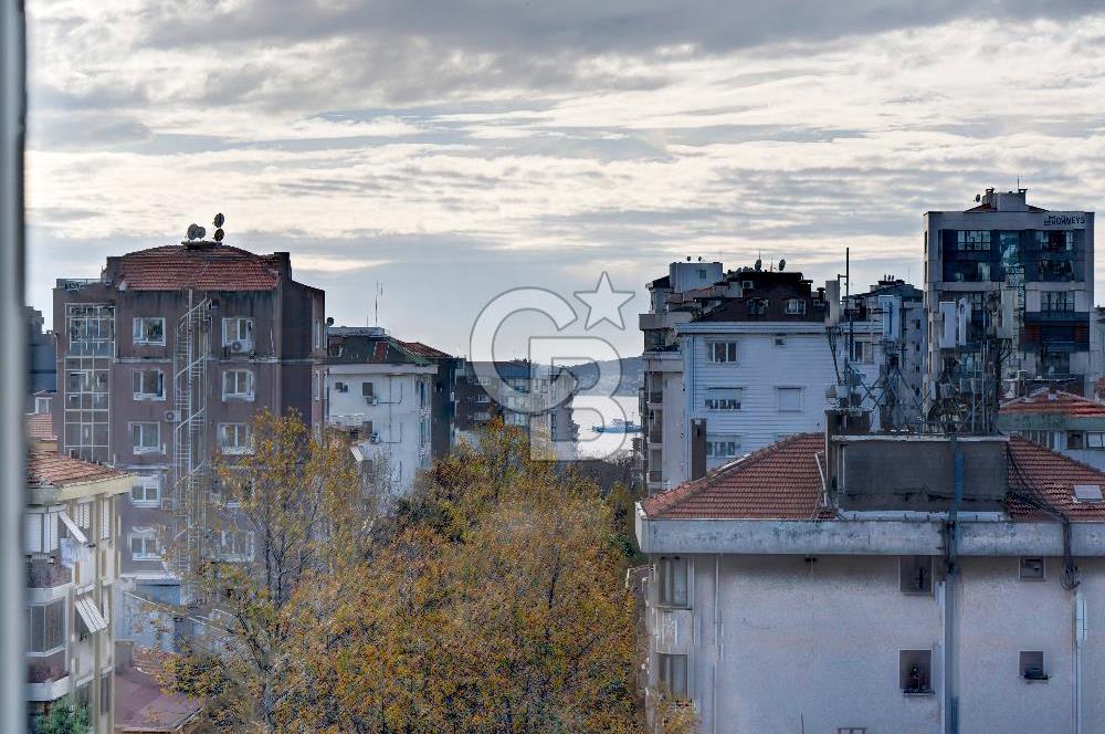 Şenesenevler Minibüs Cad. Üzerinde Ön Cephe Kiralık 2+1 Daire 