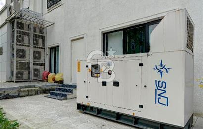 Şenesenevler Minibüs Cad. Üzerinde Ön Cephe Kiralık 2+1 Daire 