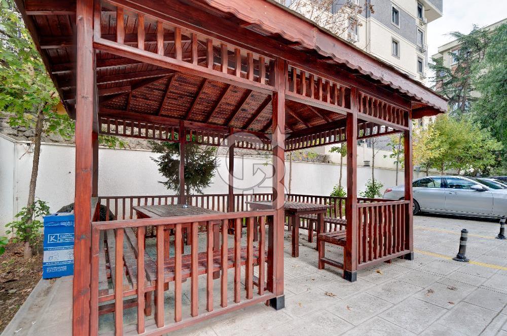 Şenesenevler Minibüs Cad. Üzerinde Ön Cephe Kiralık 2+1 Daire 