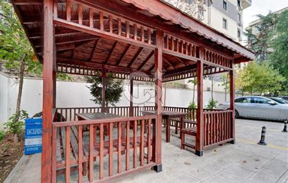 Şenesenevler Minibüs Cad. Üzerinde Ön Cephe Kiralık 2+1 Daire 