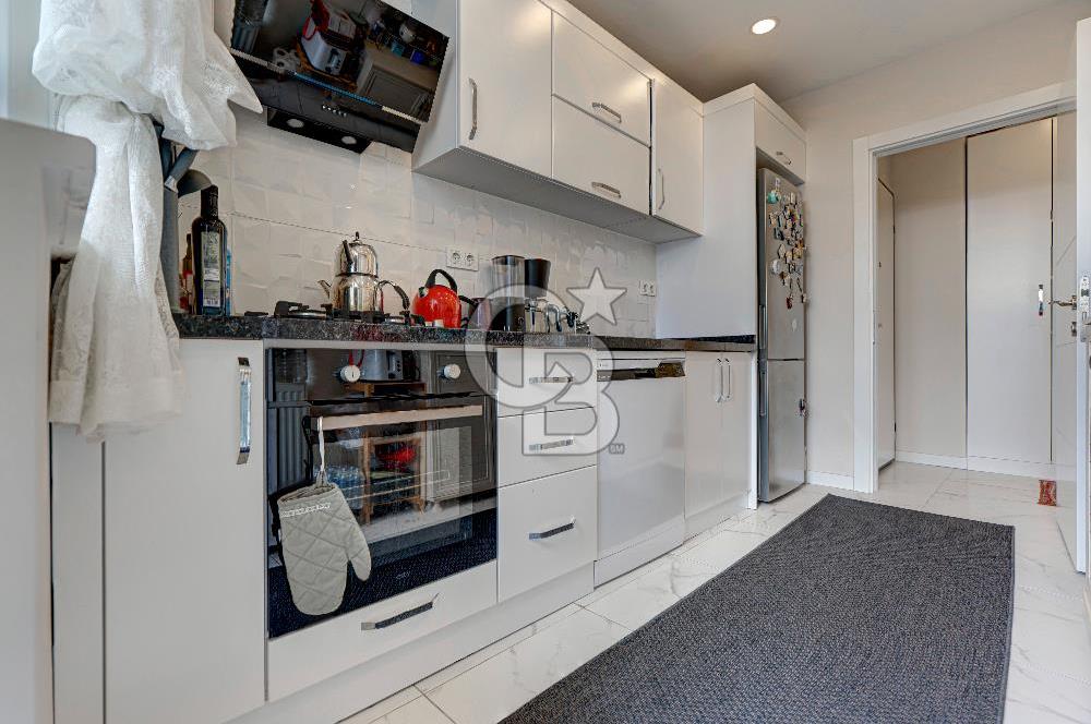 Şenesenevler Minibüs Cad. Üzerinde Ön Cephe Kiralık 2+1 Daire 